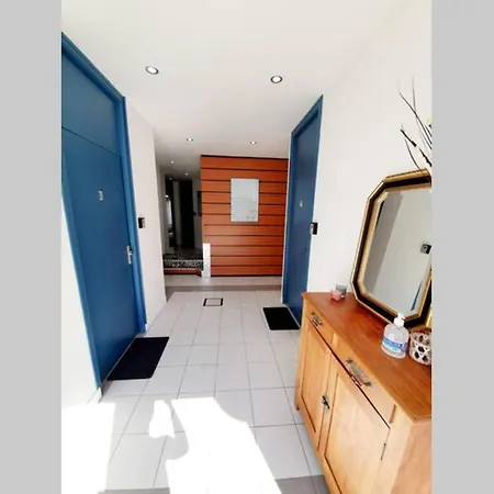Logement Lumineux Et Cosy De 39m2 Au Centre De Apartment *